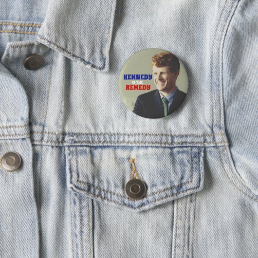 Badge Rond 5 Cm Kennedy est le remède (En situation)