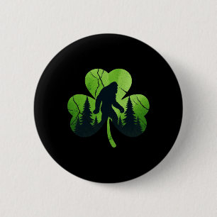 Badge Rond 5 Cm La Saint-Patrick Bigfoot Sasquatch Trèfle Irlandai