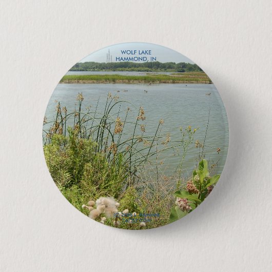 BADGE ROND 5 CM LAC DE LOUP, HAMMOND, DEDANS (Devant)