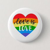 Badge Rond 5 Cm L'amour est amour Coeur arc-en-ciel (Devant)