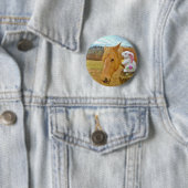 Badge Rond 5 Cm Lapin blanc et cheval jaune blond (En situation)