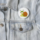 Badge Rond 5 Cm Laughing Snail (En situation)
