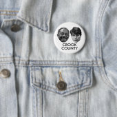 Badge Rond 5 Cm Le COMTÉ DE CROOK (partie 2) (En situation)