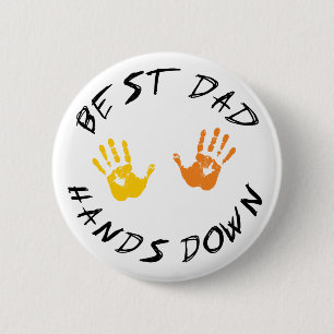 Badge Rond 5 Cm Le meilleur papa remet vers le bas le cadeau