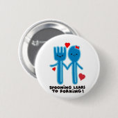 BADGE ROND 5 CM LE PARLEMENT CONDUIT À LA FORCE (Devant & derrière)