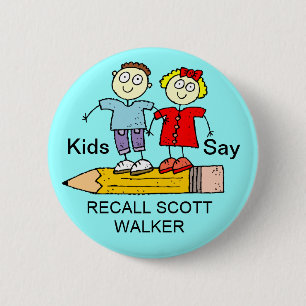 BADGE ROND 5 CM LES ENFANTS DISENT LE MARCHEUR DE SCOTT DE RAPPEL