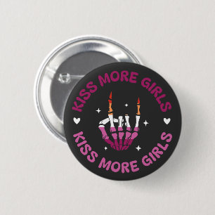 Badge Rond 5 Cm Lesbian Pride Kiss Plus de filles