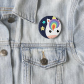 Badge Rond 5 Cm Licorne et étoiles (En situation)
