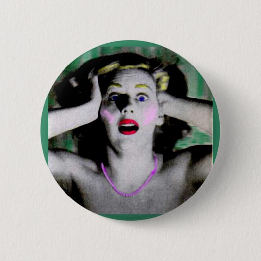 Badge Rond 5 Cm Liz est horrifiée et terrifiée (Devant)