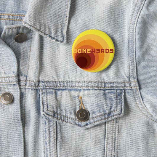 Badge Rond 5 Cm logo boneHeads™ BAUHS-1 (En situation)