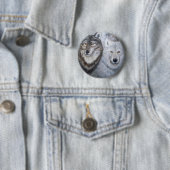 Badge Rond 5 Cm Loups d'âme s?ur (En situation)