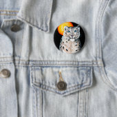 Badge Rond 5 Cm Lune de léopard des neiges (En situation)