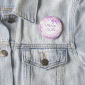 Badge Rond 5 Cm Maman pourpre pour être Baby shower (En situation)