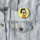 Badge Rond 5 Cm Marcie Clapping (En situation)