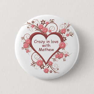 Badge Rond 5 Cm Marguerite et coeur, fous dans l'amour