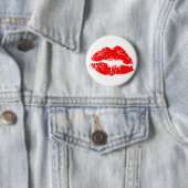 Badge Rond 5 Cm Mark de baiser rouge (En situation)