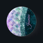 Badge Rond 5 Cm Masque de peau de sirène turquoise argent faux par<br><div class="desc">Une parties scintillant irisée en peau de sirène cool aux couleurs turquoises d'argent violet turquoise. Élégant bouton Monogramme Parties scintillant. Personnalisez-le avec votre nom, monogramme ou autre texte souhaité. Cela rend le cadeau parfait pour 16 ans, mariage, douche nuptiale, anniversaire, baby shower ou bachelorette pour quelqu'un qui aime le luxe...</div>