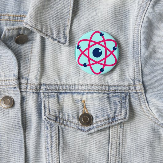 Badge Rond 5 Cm Matière d'atomes ! Atome rose et bleu (En situation)