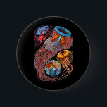 Badge Rond 5 Cm Méduses<br><div class="desc">Un groupe de méduses en forme de disque dans lesquelles la méduse est la personne dominante et remarquable dans le cycle de vie.</div>