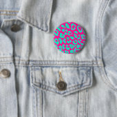 Badge Rond 5 Cm Mention rose Empreinte de léopard (En situation)
