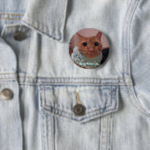 Badge Rond 5 Cm Meow Lau de Meow (En situation)