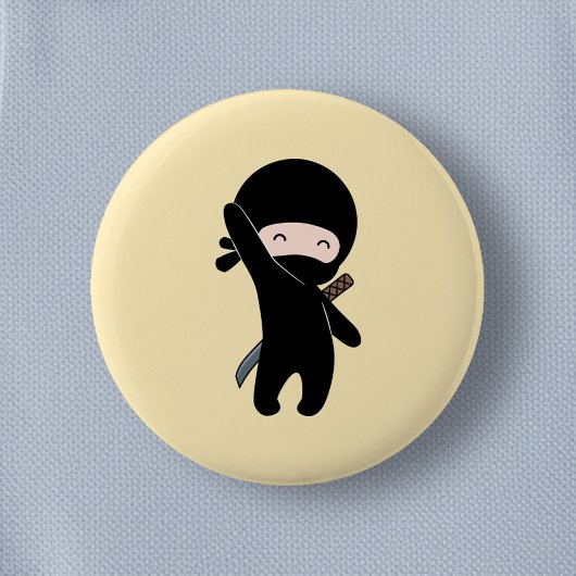 Badge Rond 5 Cm Minuscule Ninja heureux sur Jaune