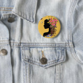 Badge Rond 5 Cm Mode Imaginaire pour dames (En situation)