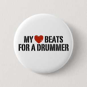 Badge Rond 5 Cm Mon coeur bat pour un batteur