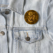 Badge Rond 5 Cm Monogramme Initiale E Élégante Pivoine Or (En situation)