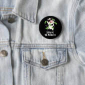 Badge Rond 5 Cm Montrez-Moi Le Mooney Funny Cow Pun Dark BG (En situation)
