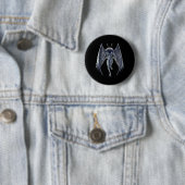 Badge Rond 5 Cm Mothman Cryptid Creator (En situation)