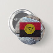 BADGE ROND 5 CM MUR EN PIERRE POLYGONALE ANCIENNE DU DRAPEAU DE KA (Devant & derrière)