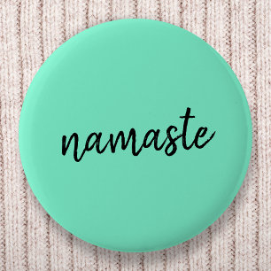 Badge Rond 5 Cm Namaste   Neo Mint Green Moderne Yoga Spirituel