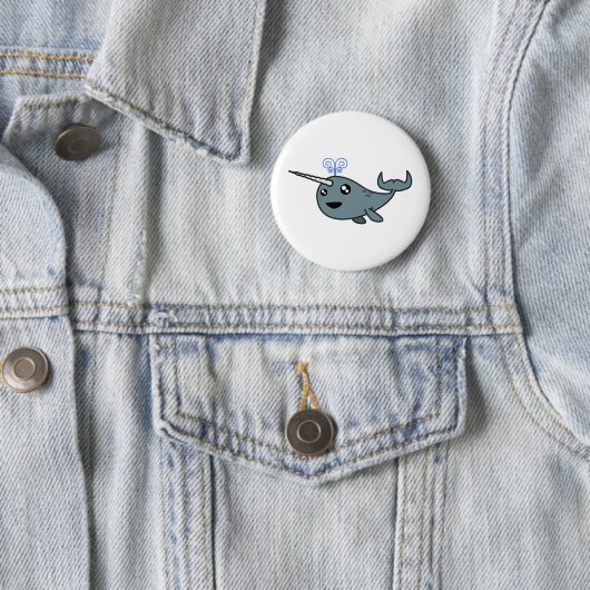 Badge Rond 5 Cm Narwhal ! (En situation)