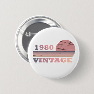 Badge Rond 5 Cm né en 1980 cadeau d'anniversaire vintage