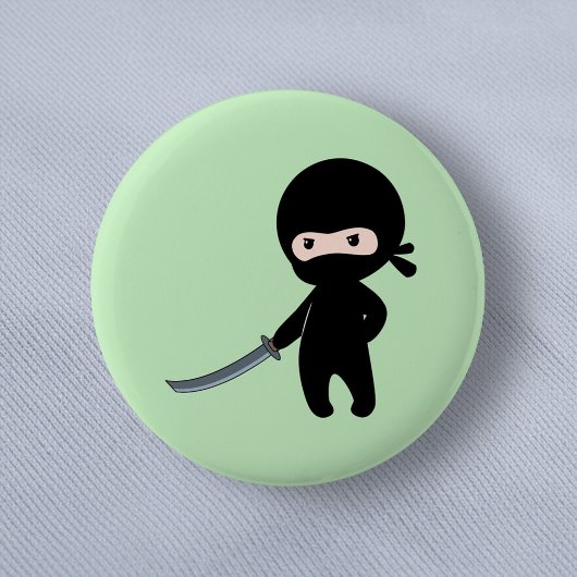 Badge Rond 5 Cm Ninja minuscule en colère sur vert