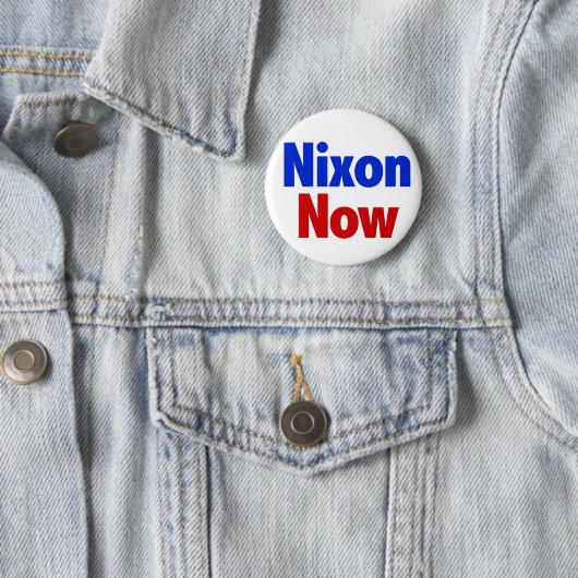 Badge Rond 5 Cm Nixon maintenant (En situation)