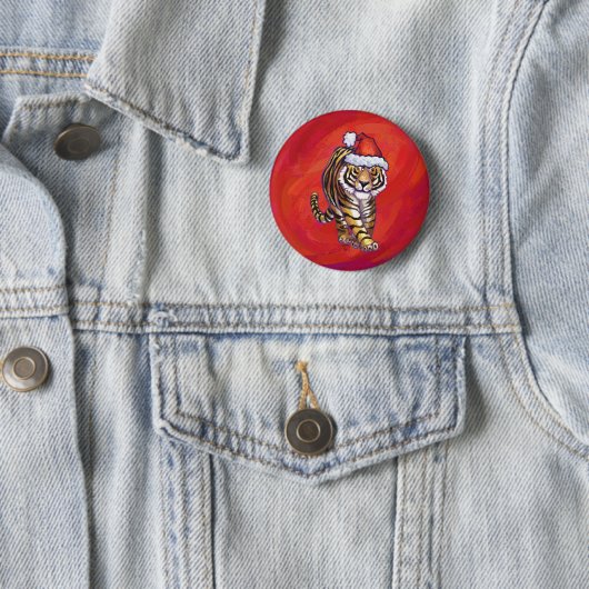 Badge Rond 5 Cm Noël du tigre en rouge (En situation)
