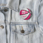 Badge Rond 5 Cm nom de l'équipe de basket-ball de la fille rose (En situation)