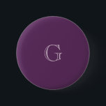 Badge Rond 5 Cm Nom personnalisé de l'Arrière - plan Lilac violet<br><div class="desc">Ce mauve de vin bordeaux est une photo que j'ai prise d'une fleur lilas en fleurs. Vous pouvez modifier cette broche à bouton avec n'importe quel texte que vous aimez à vos propres fins. Appuyez simplement sur le bouton Modifier. J'ai choisi la typographie moderne du lilas pastel pour une lettre...</div>