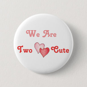 Badge Rond 5 Cm Nous sommes deux mignons - des coeurs