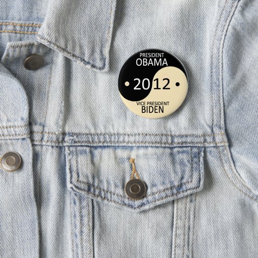 Badge Rond 5 Cm Obama/Biden 2012 (En situation)