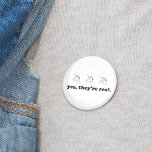 Badge Rond 5 Cm Oui, ils sont vrais | Funny Unicorn Emoji<br><div class="desc">L'émoticône unicorne tant attendue est enfin là ! Célébrez avec ce bouton mignon et faites savoir à tout le monde que vos licornes,  hum,  sont réelles. Caractéristiques de design "Yes,  They're Real" en style rétro noir,  avec trois émoticônes unicorne.</div>