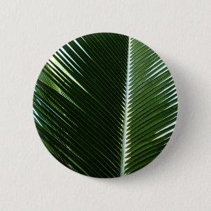 Badge Rond 5 Cm Overlapping Palm Fronds Tropical Green Abstract