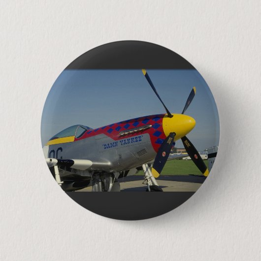 Badge Rond 5 Cm P51 mustang, ogive/propulseur montrant l'art de (Devant)