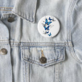 Badge Rond 5 Cm Papillons volants bleus Morpho (En situation)