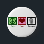 Badge Rond 5 Cm Peace Love Forensics<br><div class="desc">Bouton de science légale cool pour le sac ou le sac à dos d'un scientifique ou d'un expert en scène de crime qui résout des coques de meurtre ou d'autres crimes. Il comporte un signe de paix, un coeur et une empreinte digitale. Customisez ce cadeau à un analyste ou un...</div>