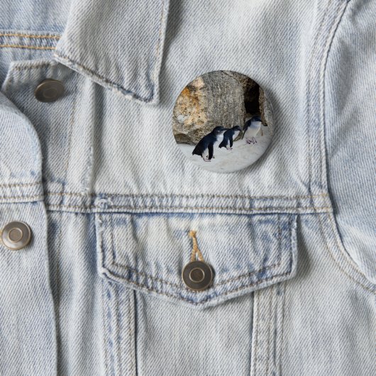 Badge Rond 5 Cm Penguin Beach House, (En situation)