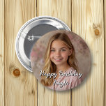 Badge Rond 5 Cm Personnalisé Joyeux Anniversaire Nom et photo<br><div class="desc">Personnalisez ce bouton d'anniversaire en ajoutant l'image et le nom de votre enfant à ce bouton Joyeux anniversaire dans la zone personnaliser.</div>
