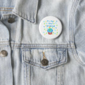 Badge Rond 5 Cm Petit gâteau bleu avec de bougie l'anniversaire (En situation)